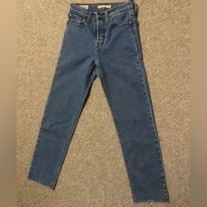 Medium Wash Levi’s Wedgie Straight Jeans with Raw Hem